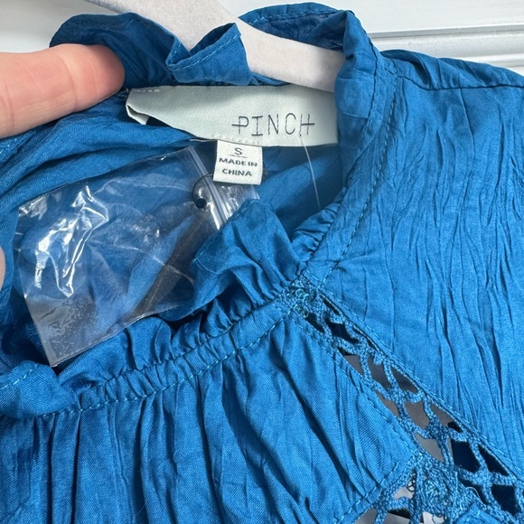 PINCH Blue Ruffled Blouse with Crochet Detail Sz S - Picture 4 of 5